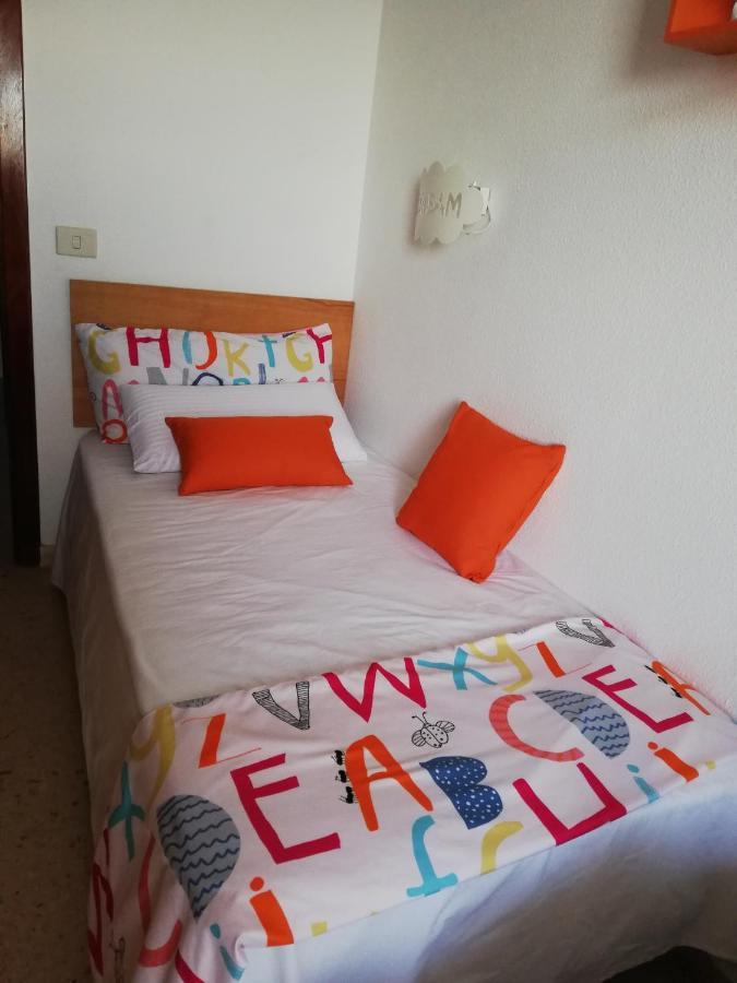 Ideally Located On Beach Port Saplaya Kültér fotó